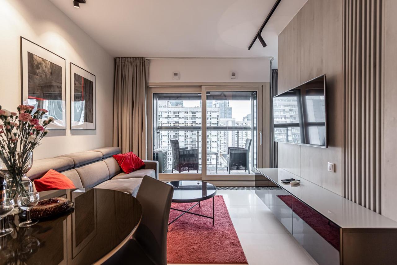 Căn hộ Mennica By P&o Serviced *