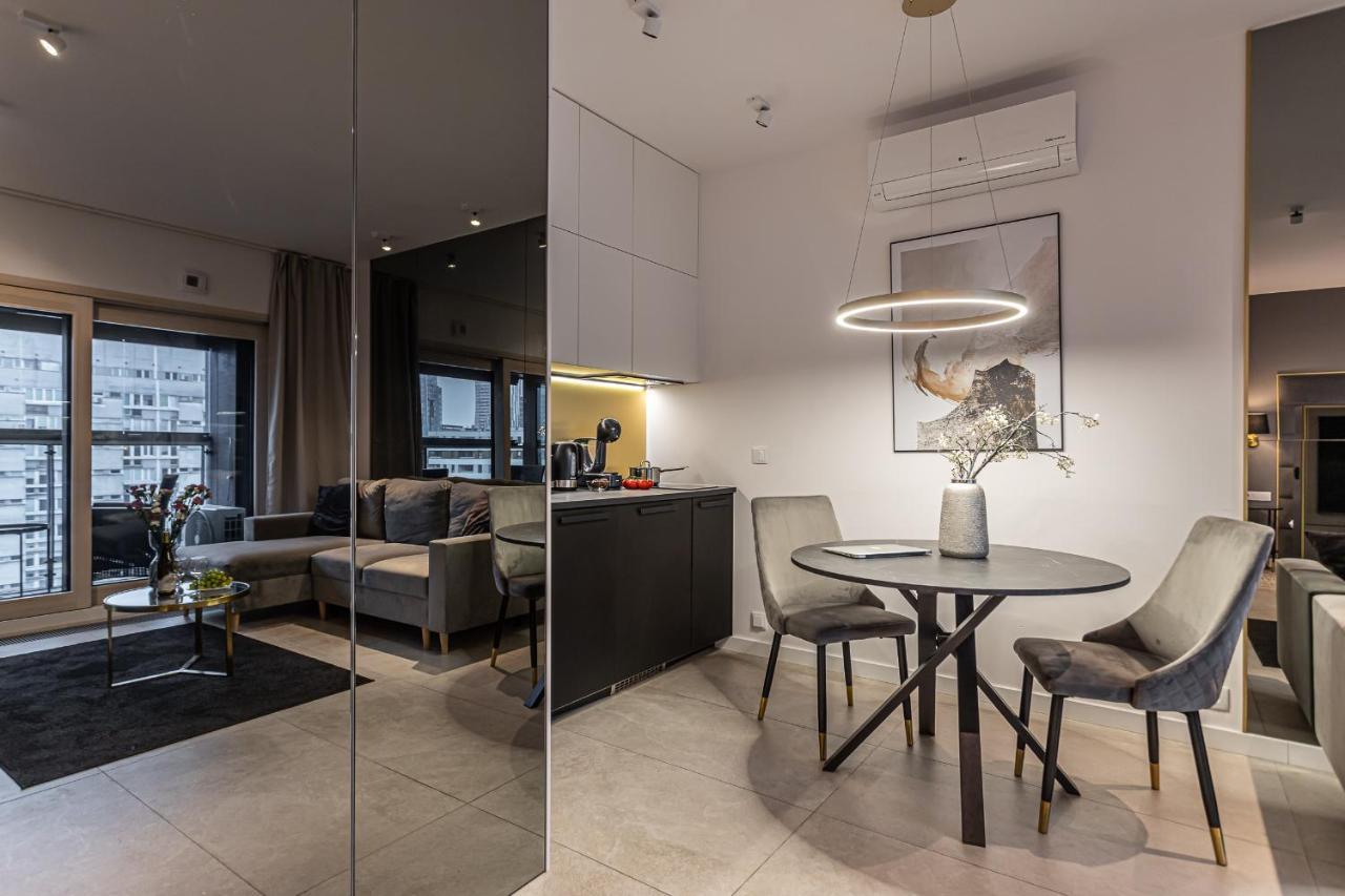 Apartamento Mennica By P&o Serviced *