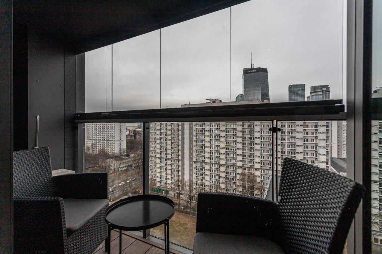Apartamento Mennica By P&o Serviced Varsóvia