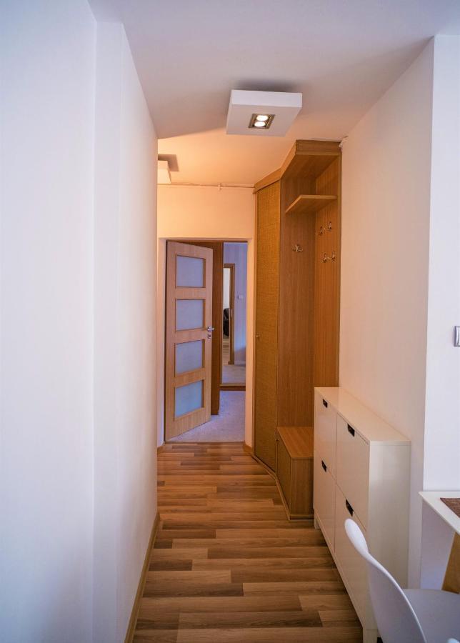 Niska Apartment Warsaw