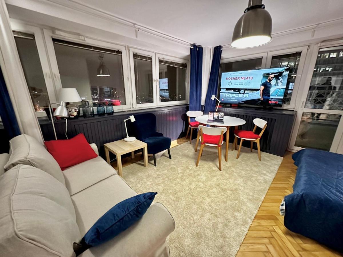 Sawa 5 Metro Wifi 70'tv Netflix Hbo Disney+ Appletv+