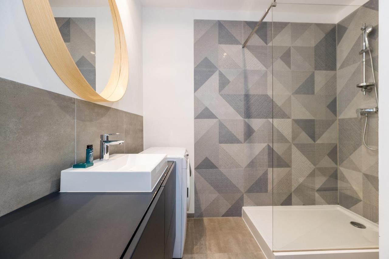 Shortstaypoland Grzybowska Apartamento Varsóvia