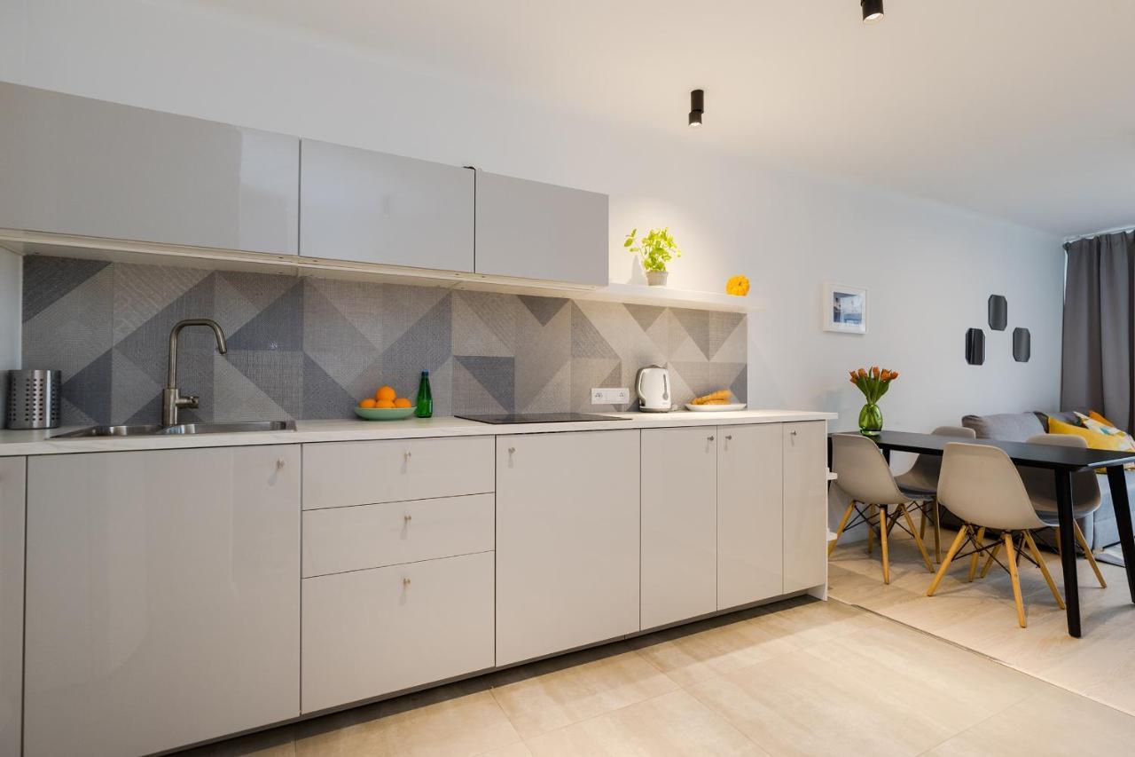 Shortstaypoland Grzybowska Apartamento