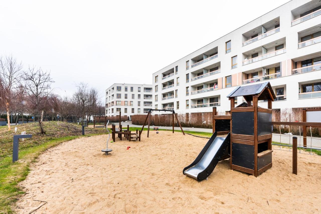 Apartment Wola Luxury Wooden *