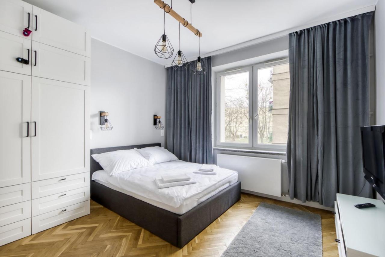 King Apart Dickensa Apartment Warsaw