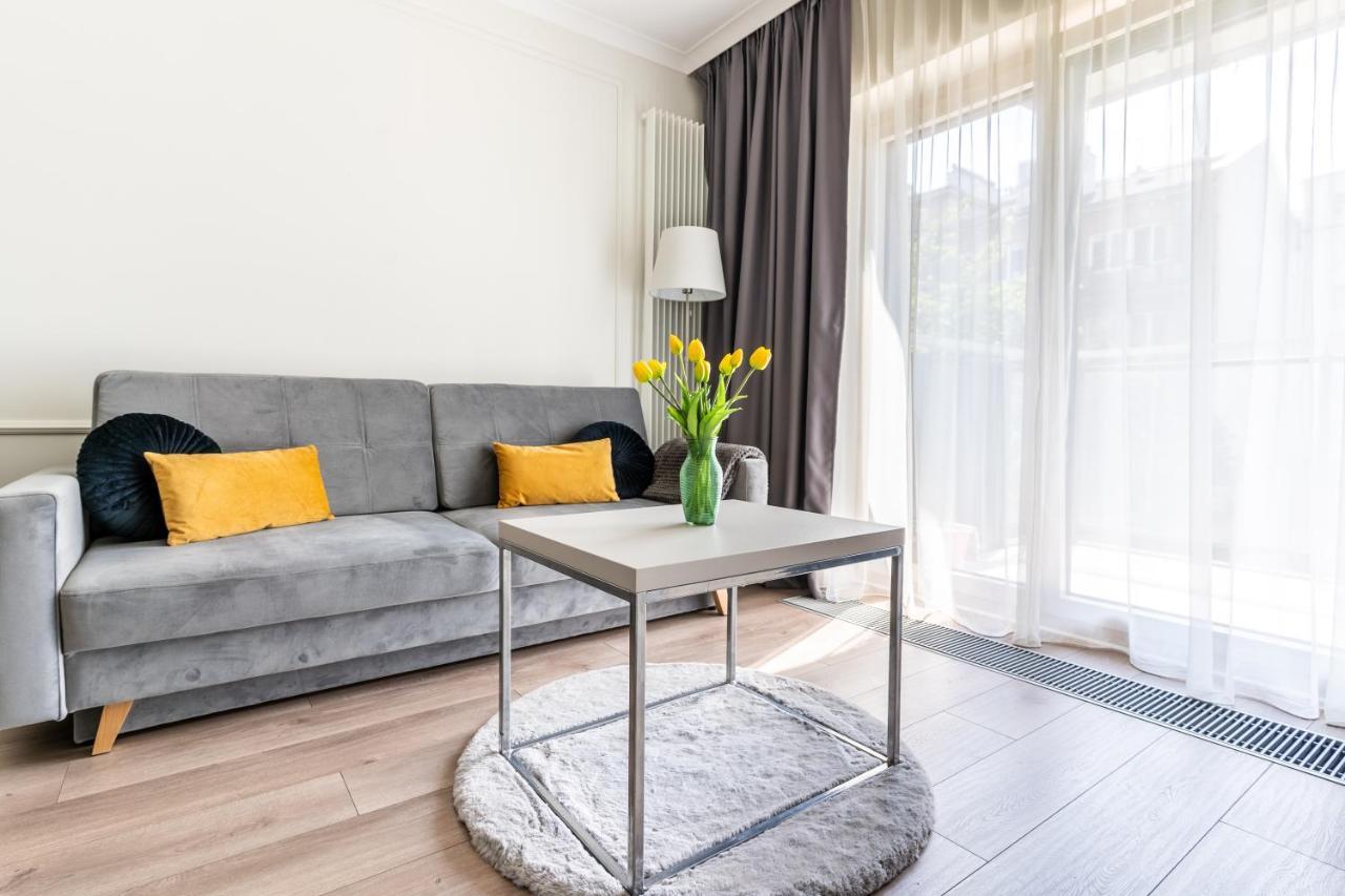 Apartment Mennica - Golden