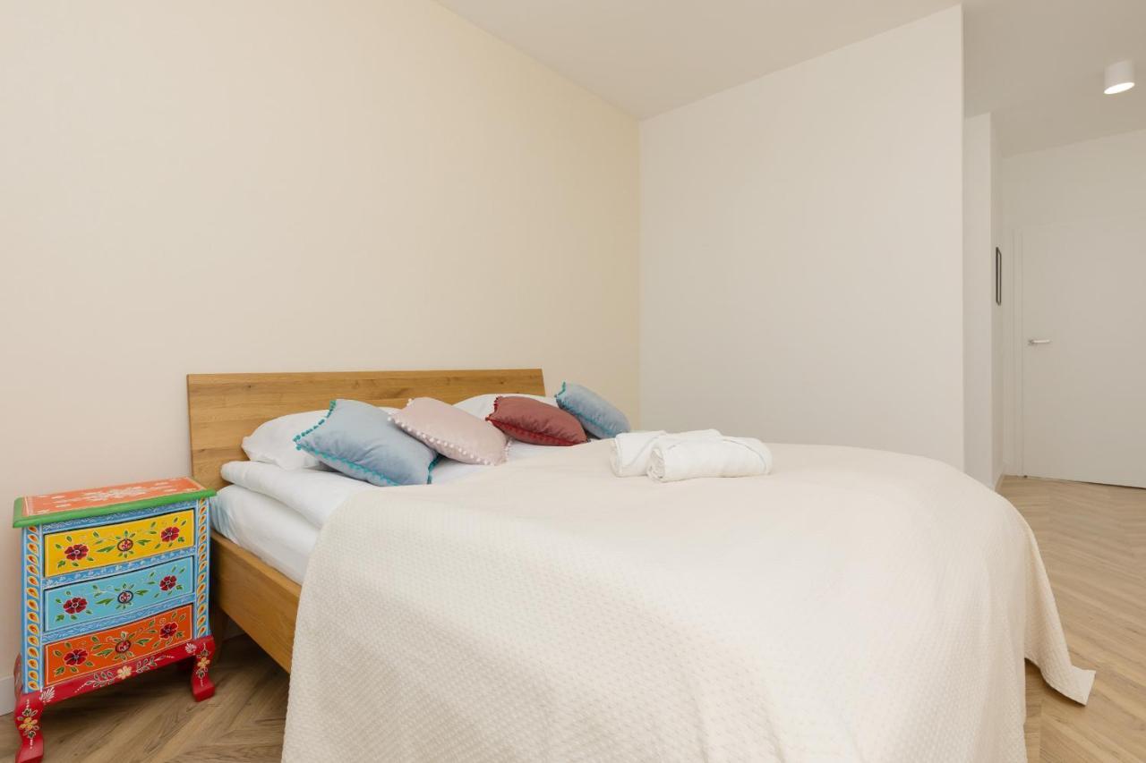 Zdziechowskiego Spacious With Parking By Renters * Warschau