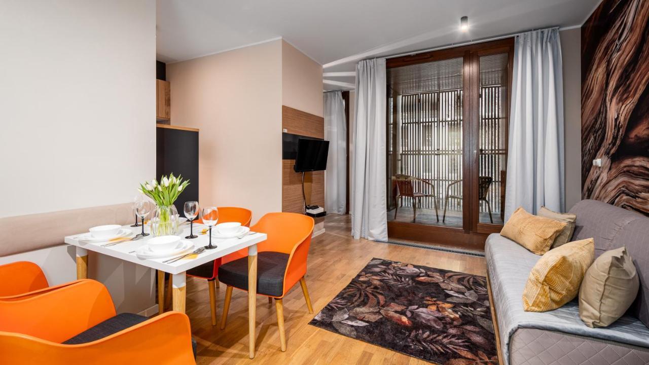 Sun & Snow 19 Dzielnica With Free Parking Apartment