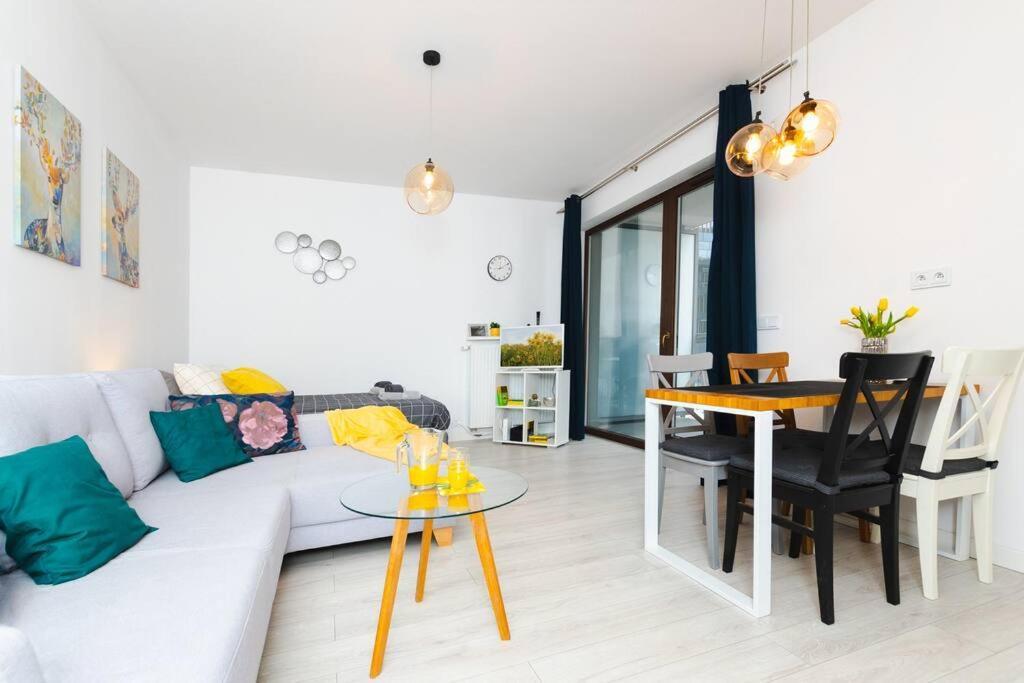 Apartment Sempre Warszawa-smart Tv-netflix-amazing Location