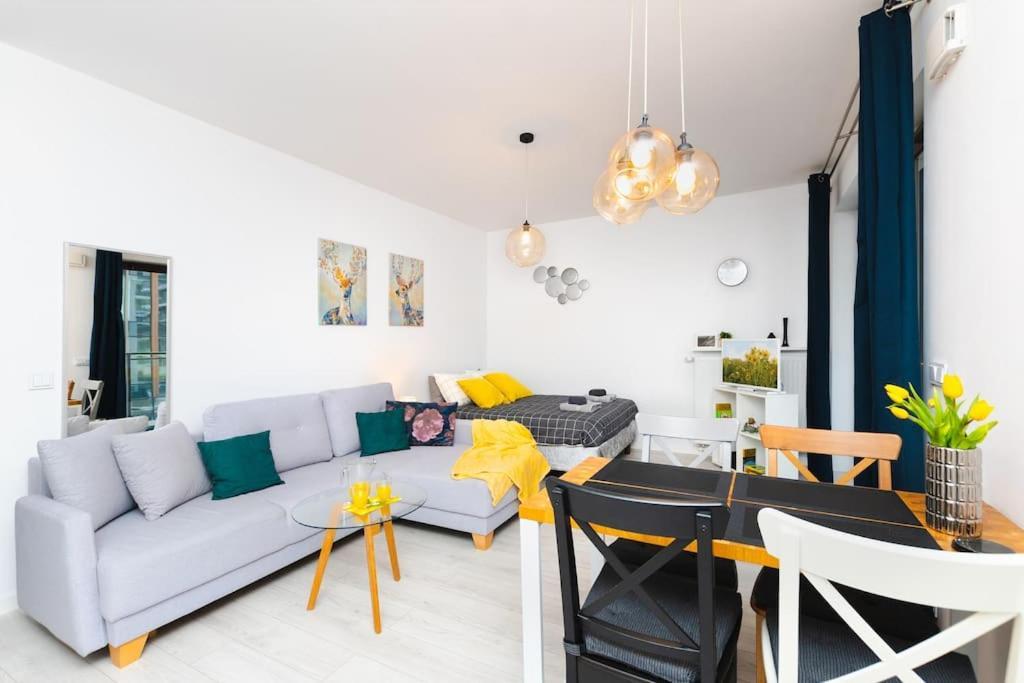 Sempre Warszawa-smart Tv-netflix-amazing Location *