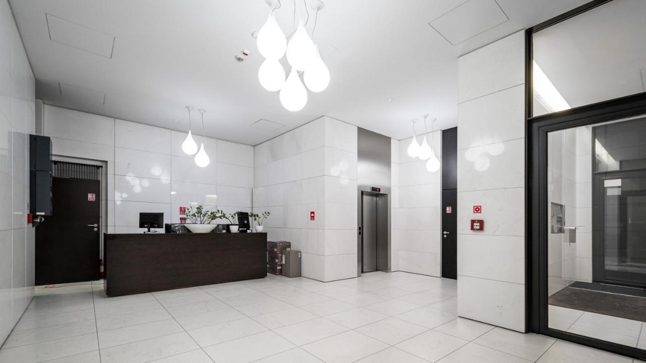 Apartment Sun & Snow 19 Dzielnica With Free Parking Warsaw