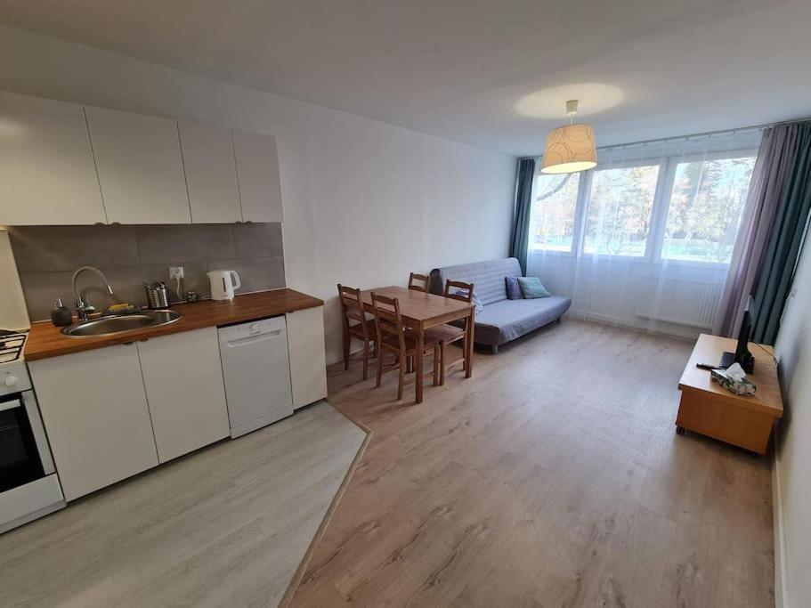 Wierzbno - Wygodny Apartament Przy Stacji Metra * Warsaw