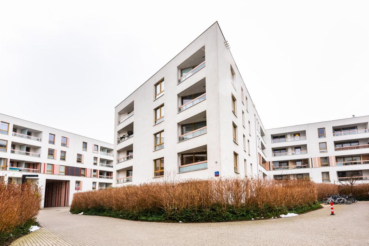 Wola Luxury Wooden Apartment *