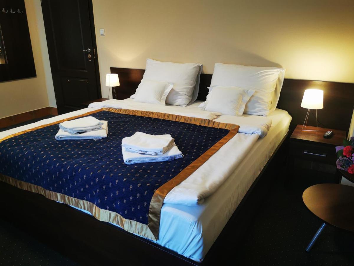 Hotel Fort Hotel Warsaw