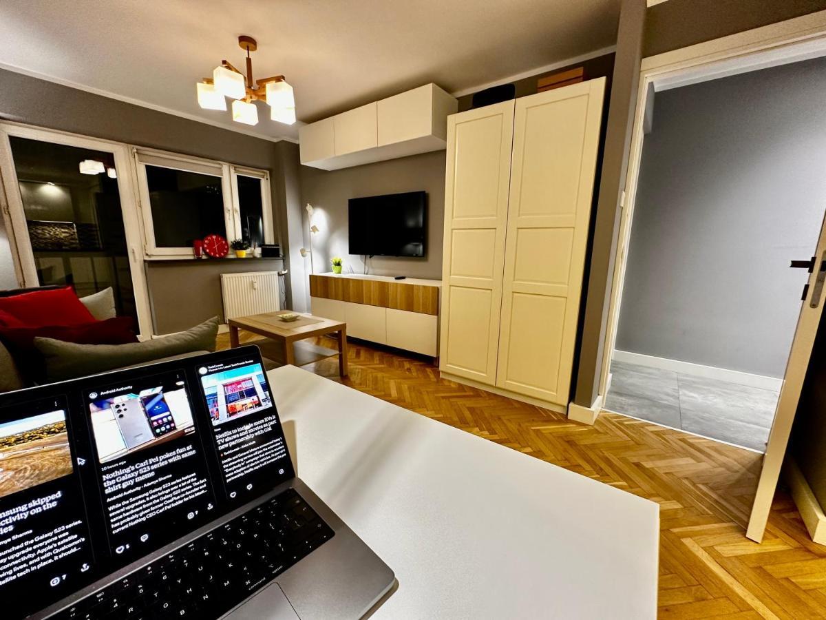 5 Air Condition Wifi 75'tv Netflix Hbo Appletv Apartament *