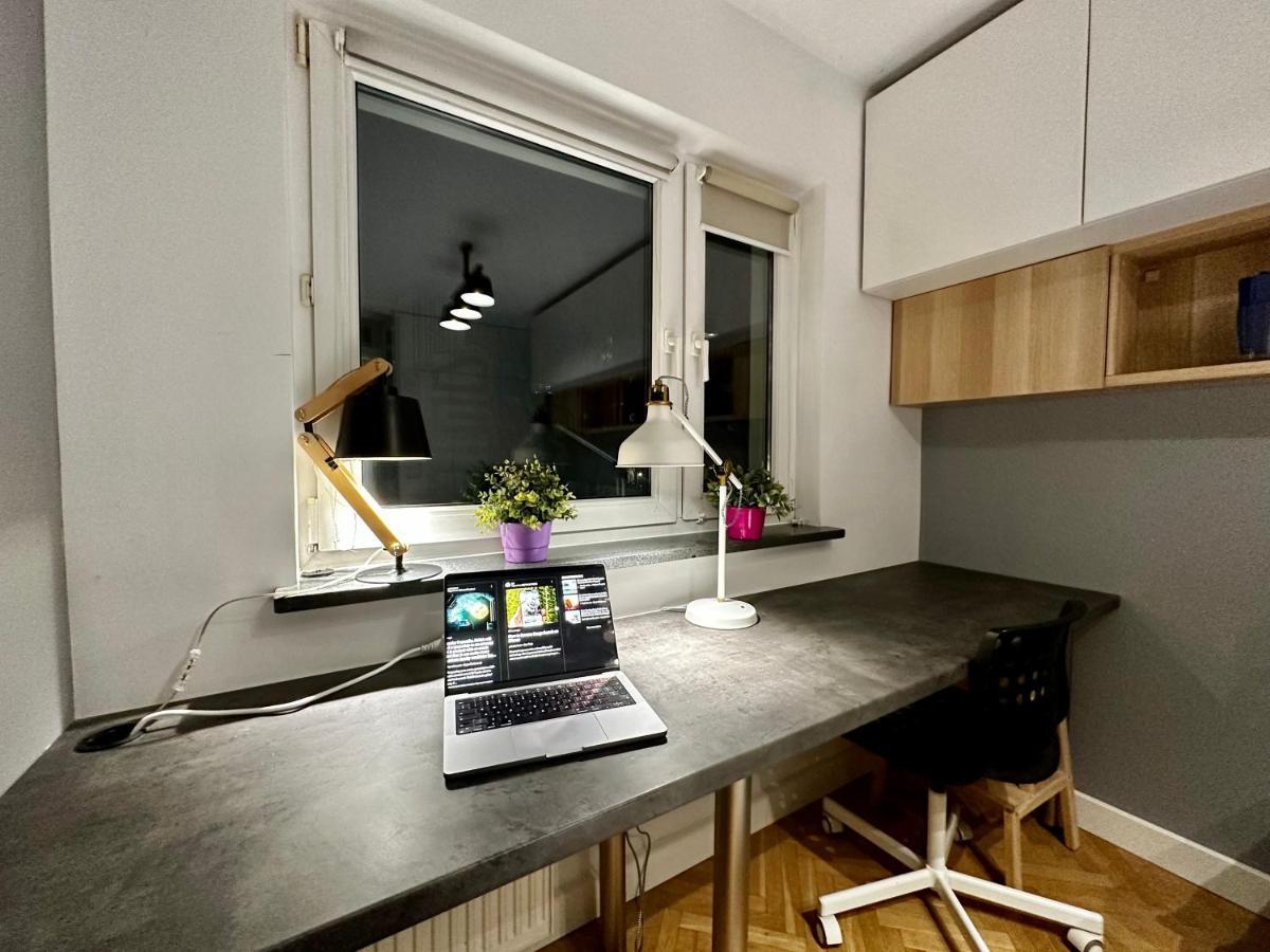 Apartament 5 Air Condition Wifi 75'tv Netflix Hbo Appletv *