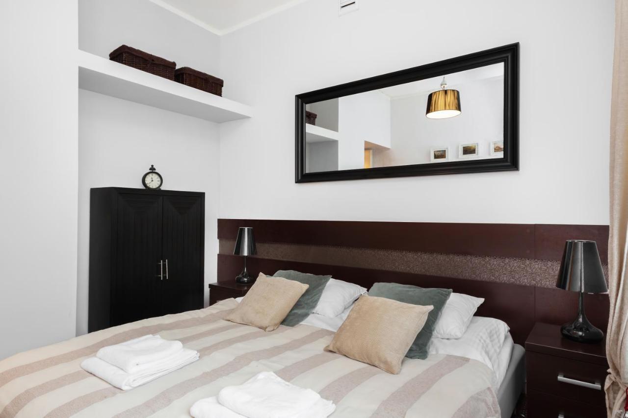 Stars Center By Renters Warszawa