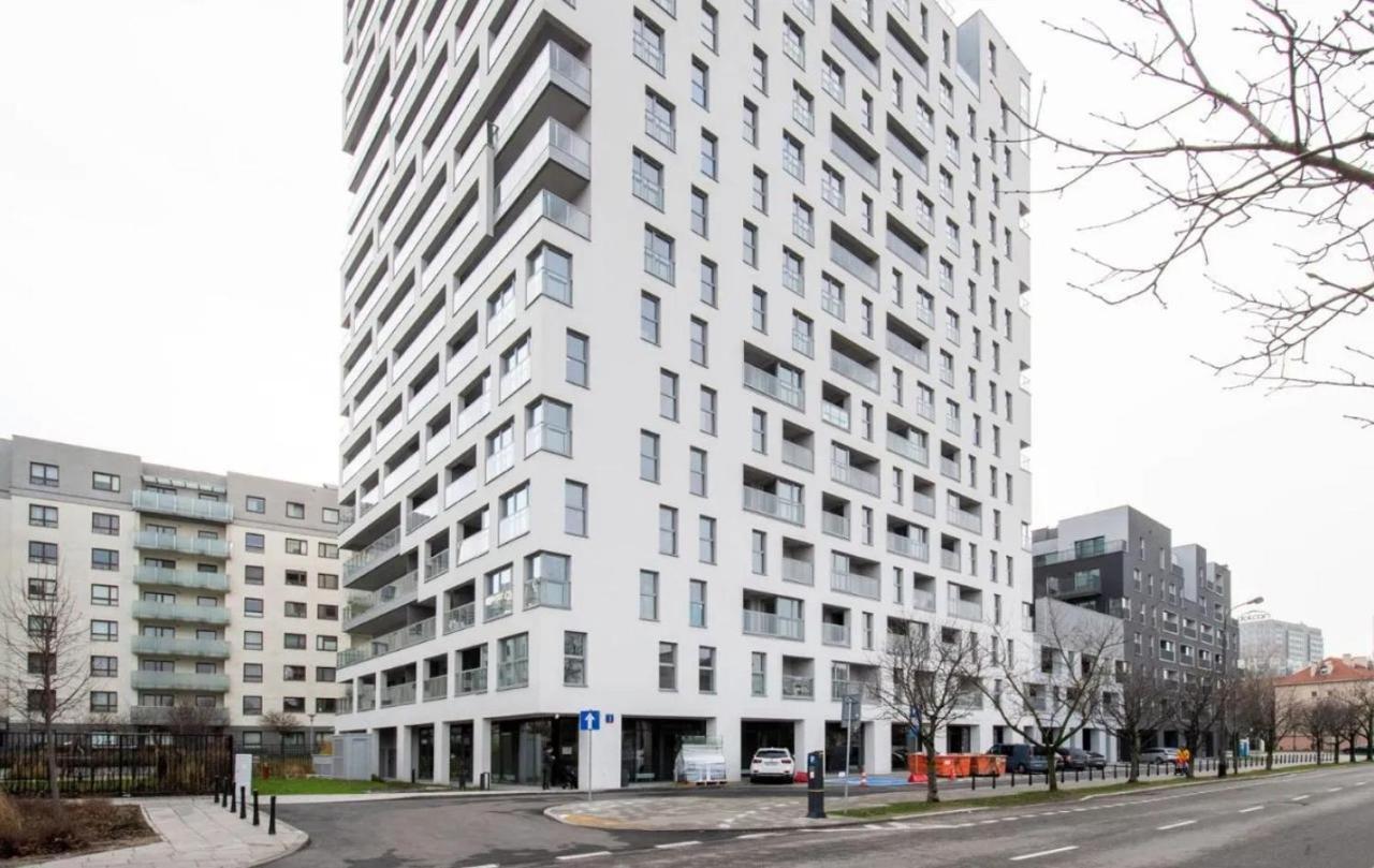 Modern With Access To The Pool Near Rondo Daszynskiego Station Apartamento