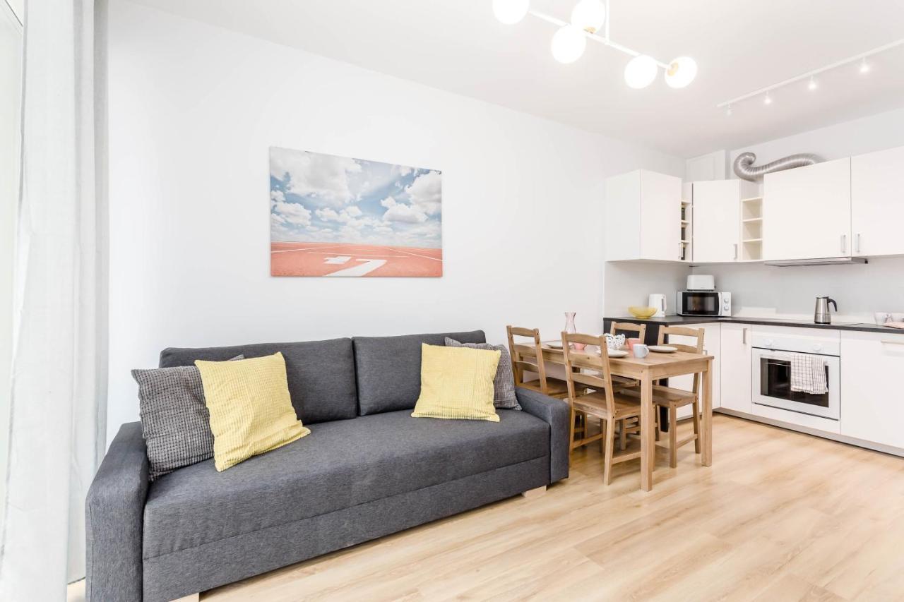 Enjoy! Ursus Apartment *