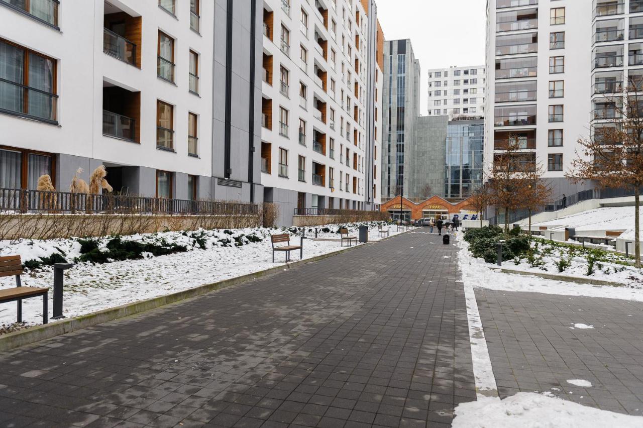 Modern With Access To The Pool Near Rondo Daszynskiego Station *