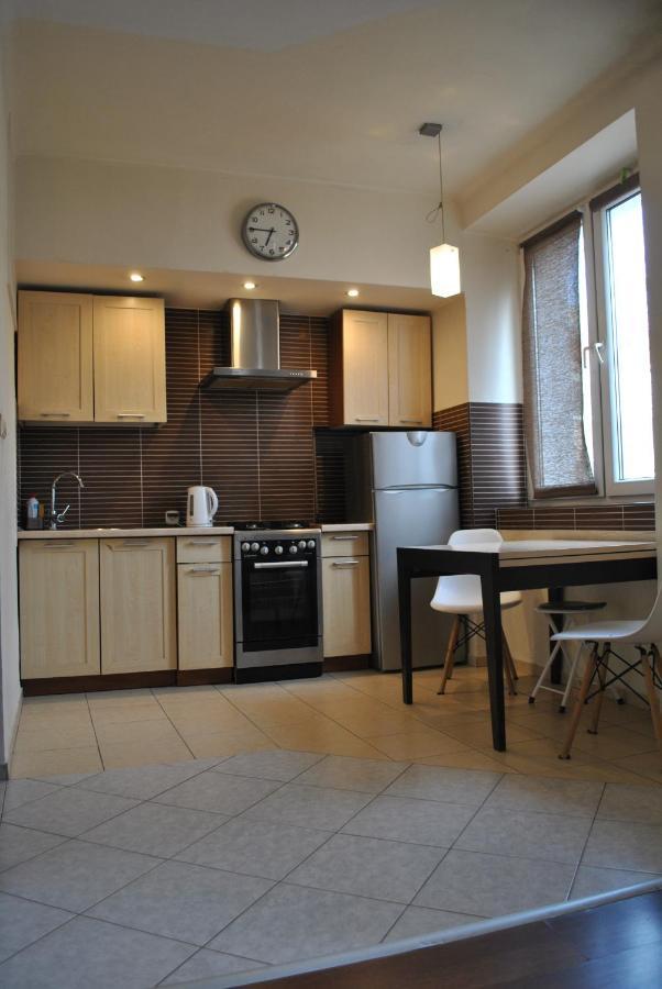 Apartment Apartament Gorczewska Przy Metrze