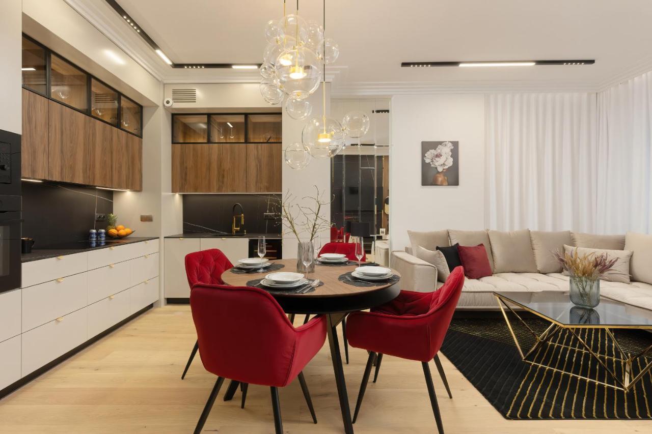 Kasprzaka With Ac & Parking By Renters Prestige * Warschau