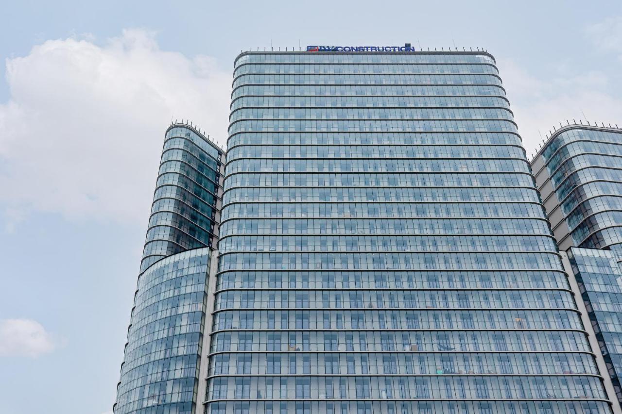 Kasprzaka With Ac & Parking By Renters Prestige Apartment Warschau