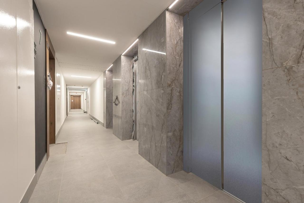 Kasprzaka With Ac & Parking By Renters Prestige * Varsóvia