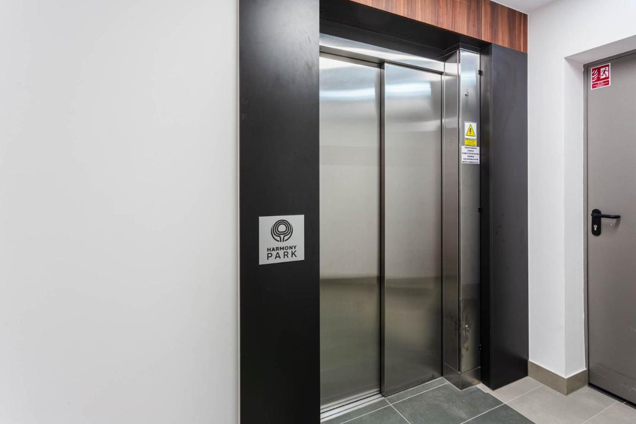 Chill Airport Ursynow Apartment *