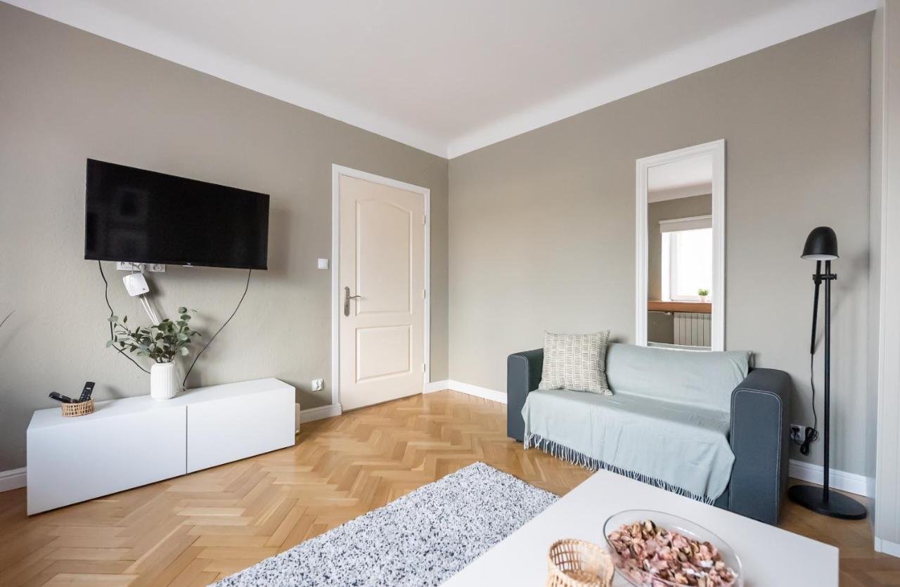 Metro Ratusz Arsenal Designer Apartamento *