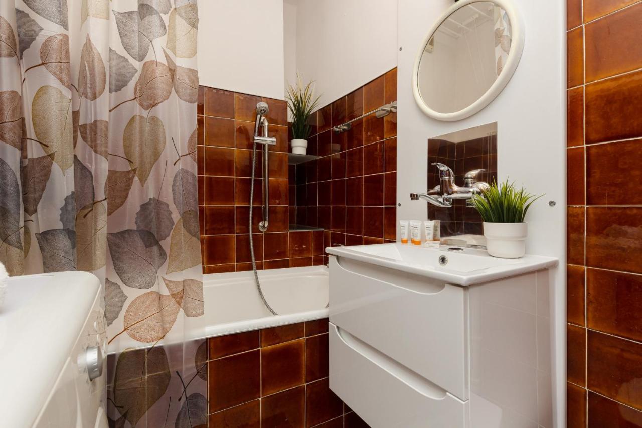 Apartment Charming Ludna By Renters *