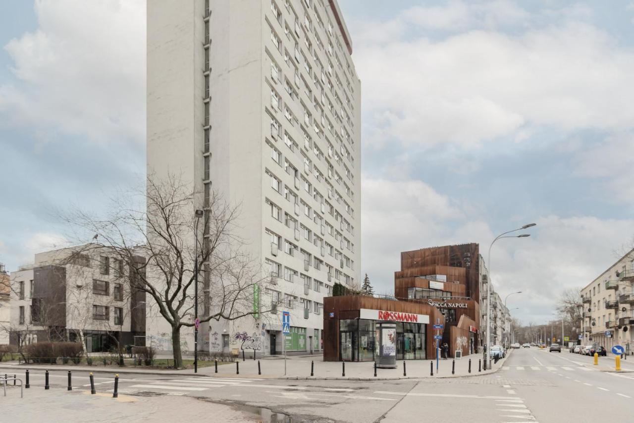 Charming Ludna By Renters * Warsaw