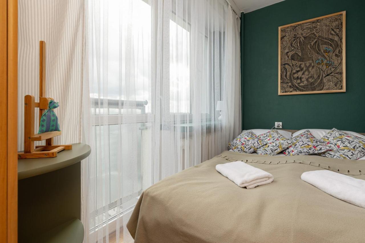 Charming Ludna By Renters * Warsaw