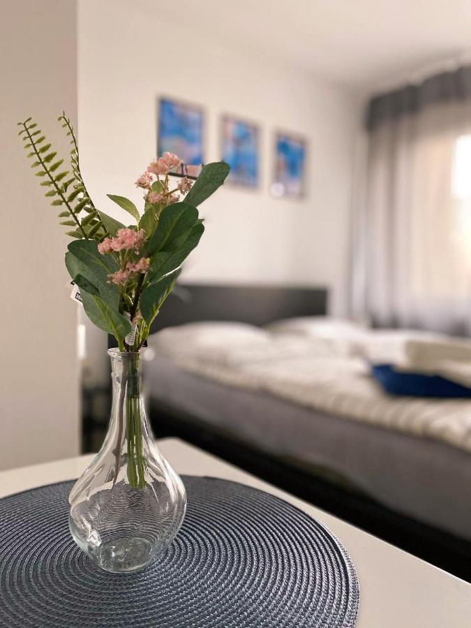 Twarda 66 W Centrum Warszawy Guest house *
