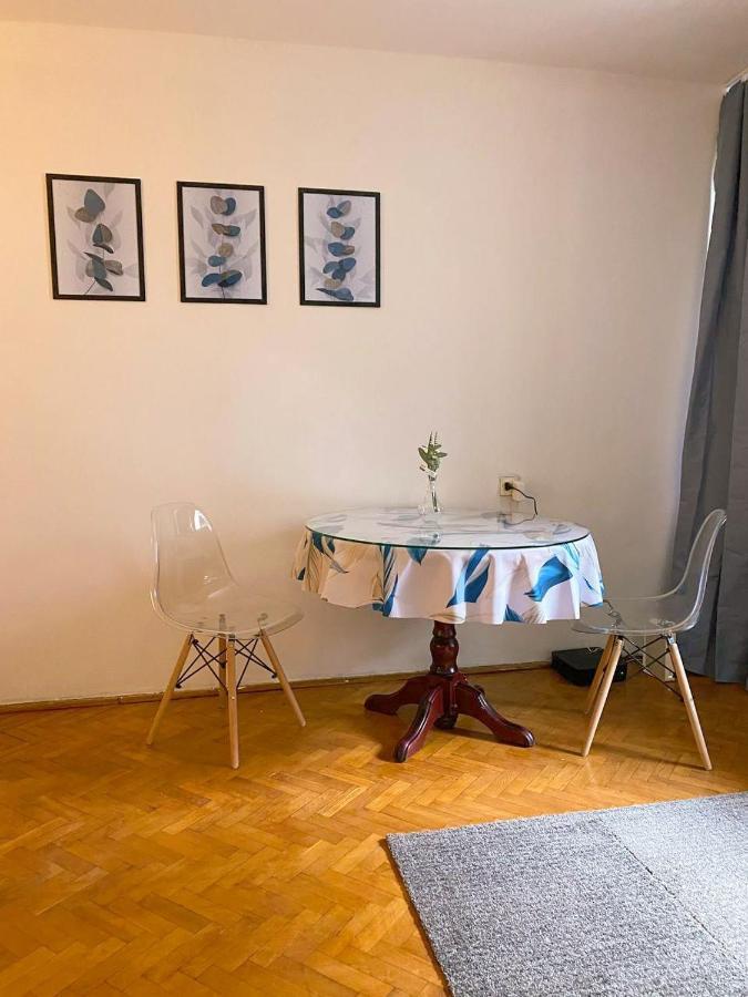 Twarda 66 W Centrum Warszawy Gasthof