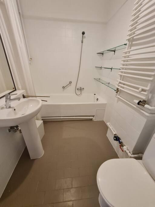 Fantastic Waw - O13 A Apartment
