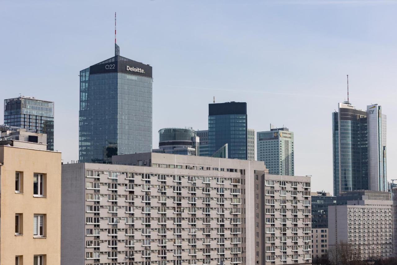 Business Wola With Parking Place By Renters *
