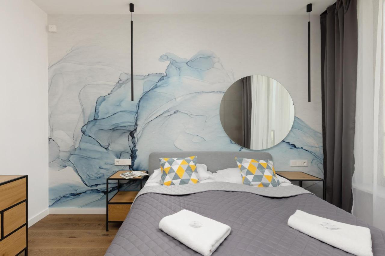 Business Wola With Parking Place By Renters * Warsaw
