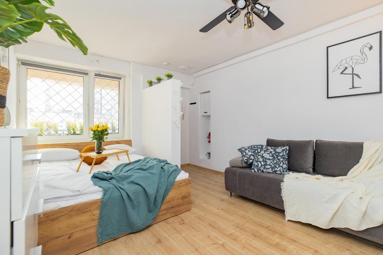 Shortstaypoland Zlota Apartment