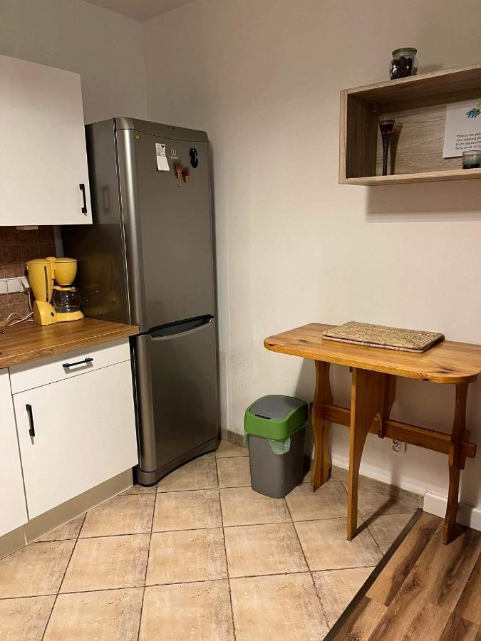 Apartment Choszczowka - Mieszkanie Przy Lesie *
