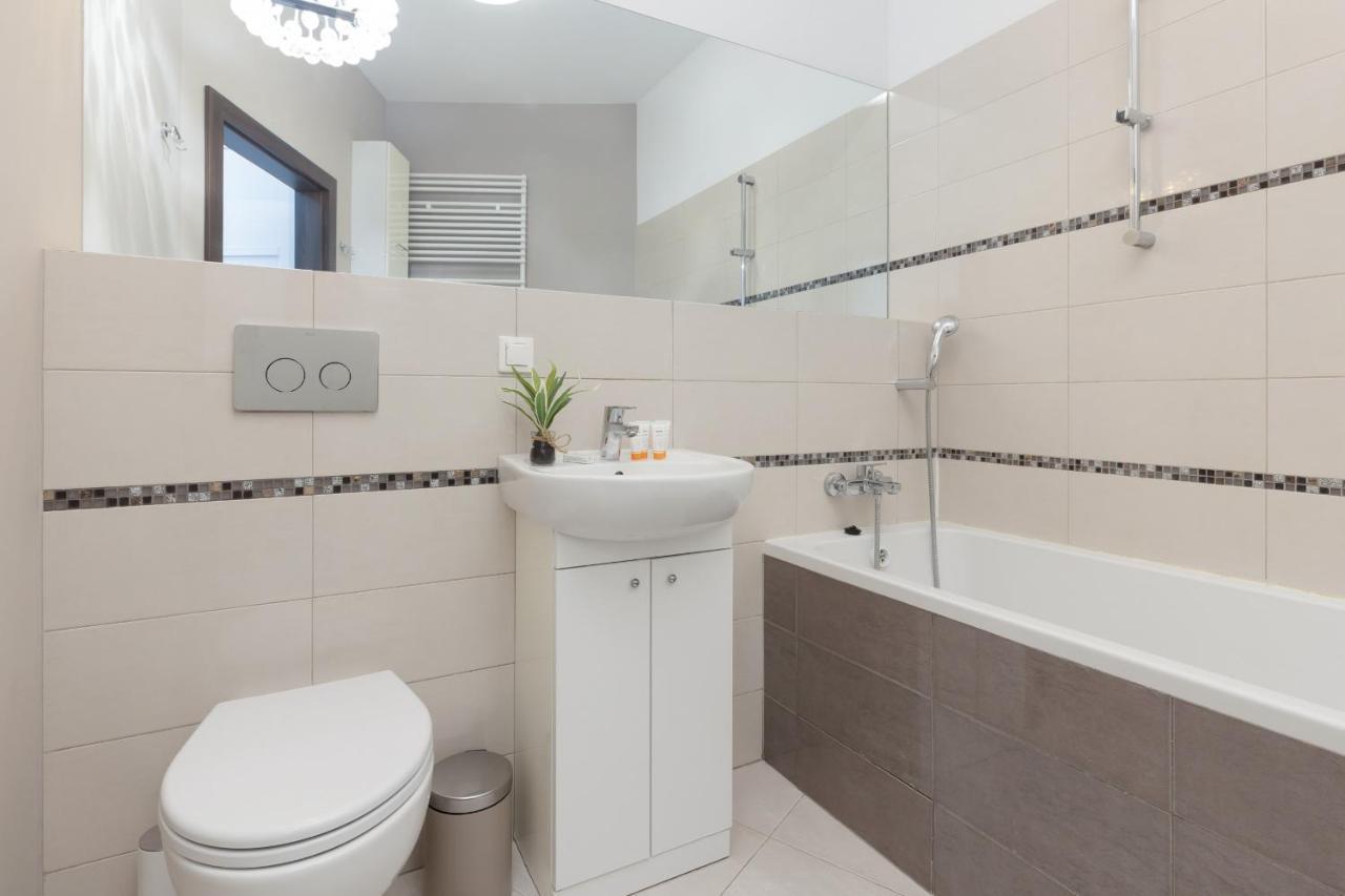 Apartment Mokotow Bernardynska With Balcony By Renters