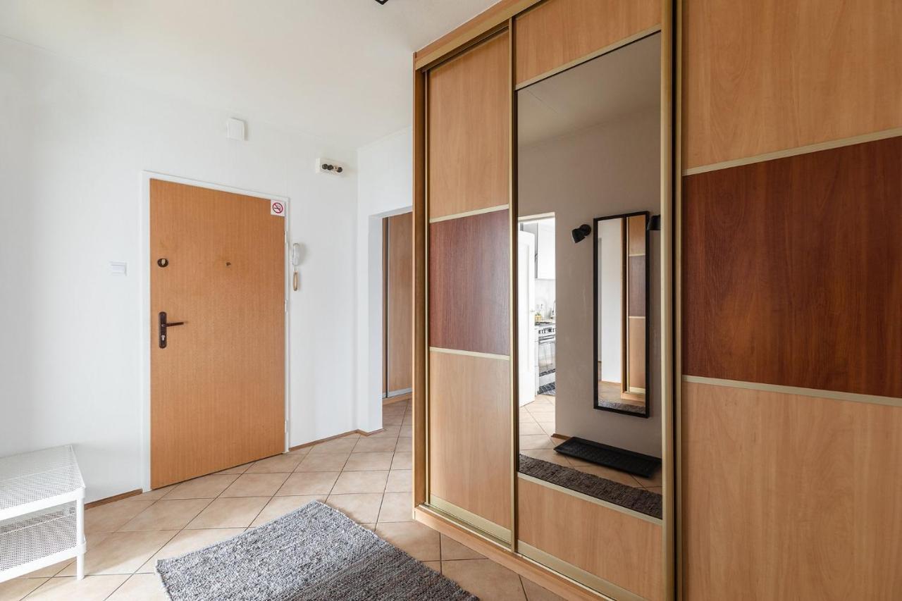 Apartamento Room, Pirenejska 20 Cozy Varsóvia