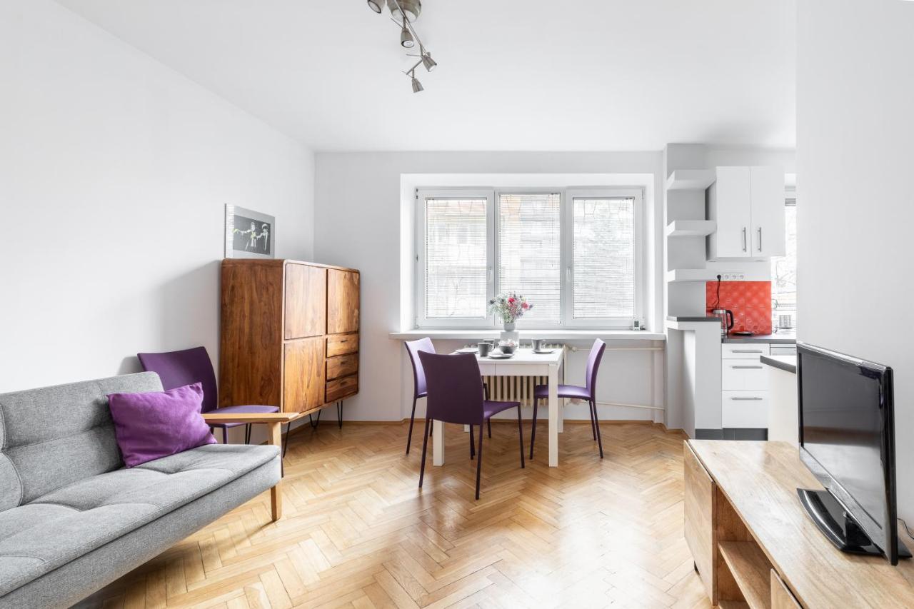 P&o Tamka Apartment