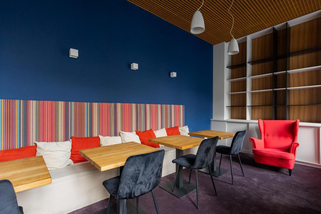 Business Wola With Parking Place By Renters Apartment *