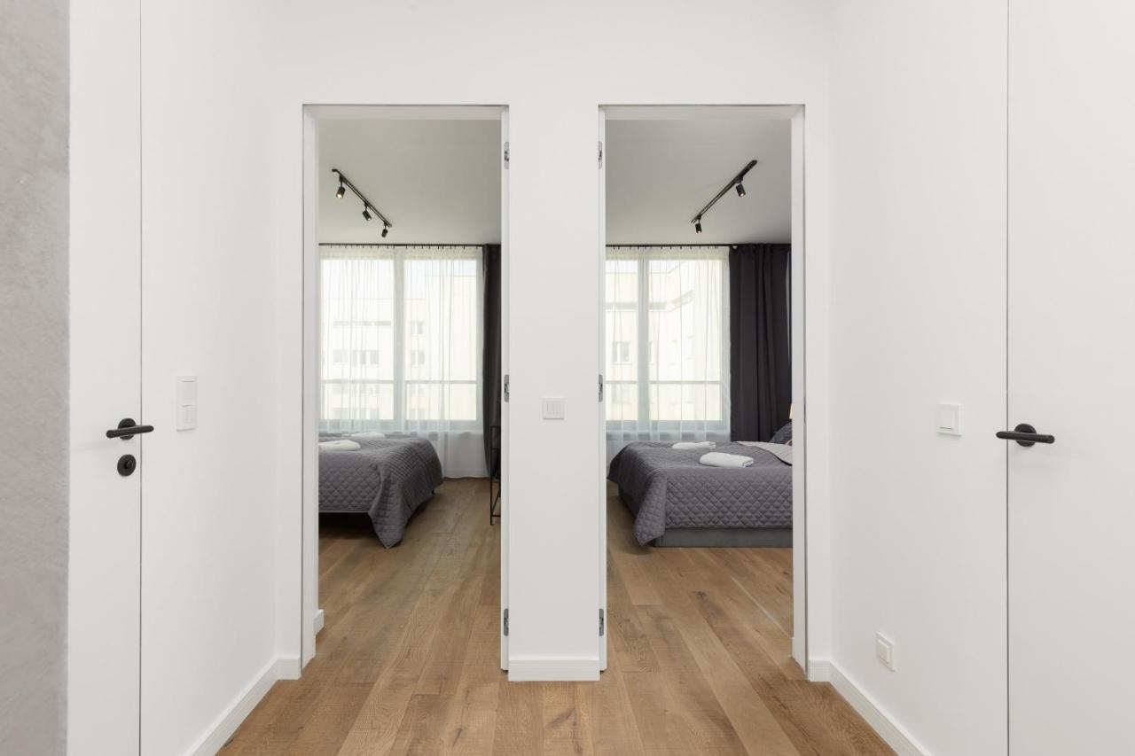 Apartment Business Wola With Parking Place By Renters *