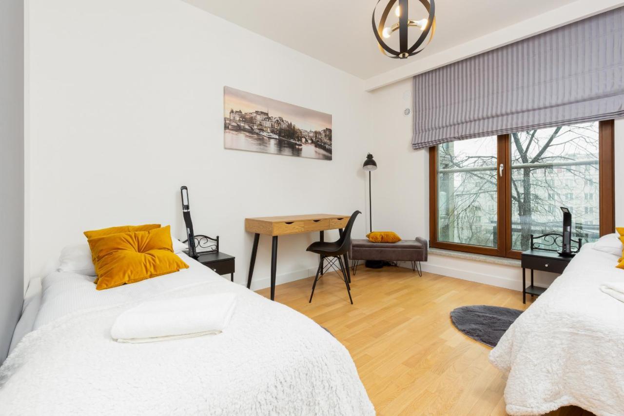 Park Arkadia With Parking Mokotow By Renters