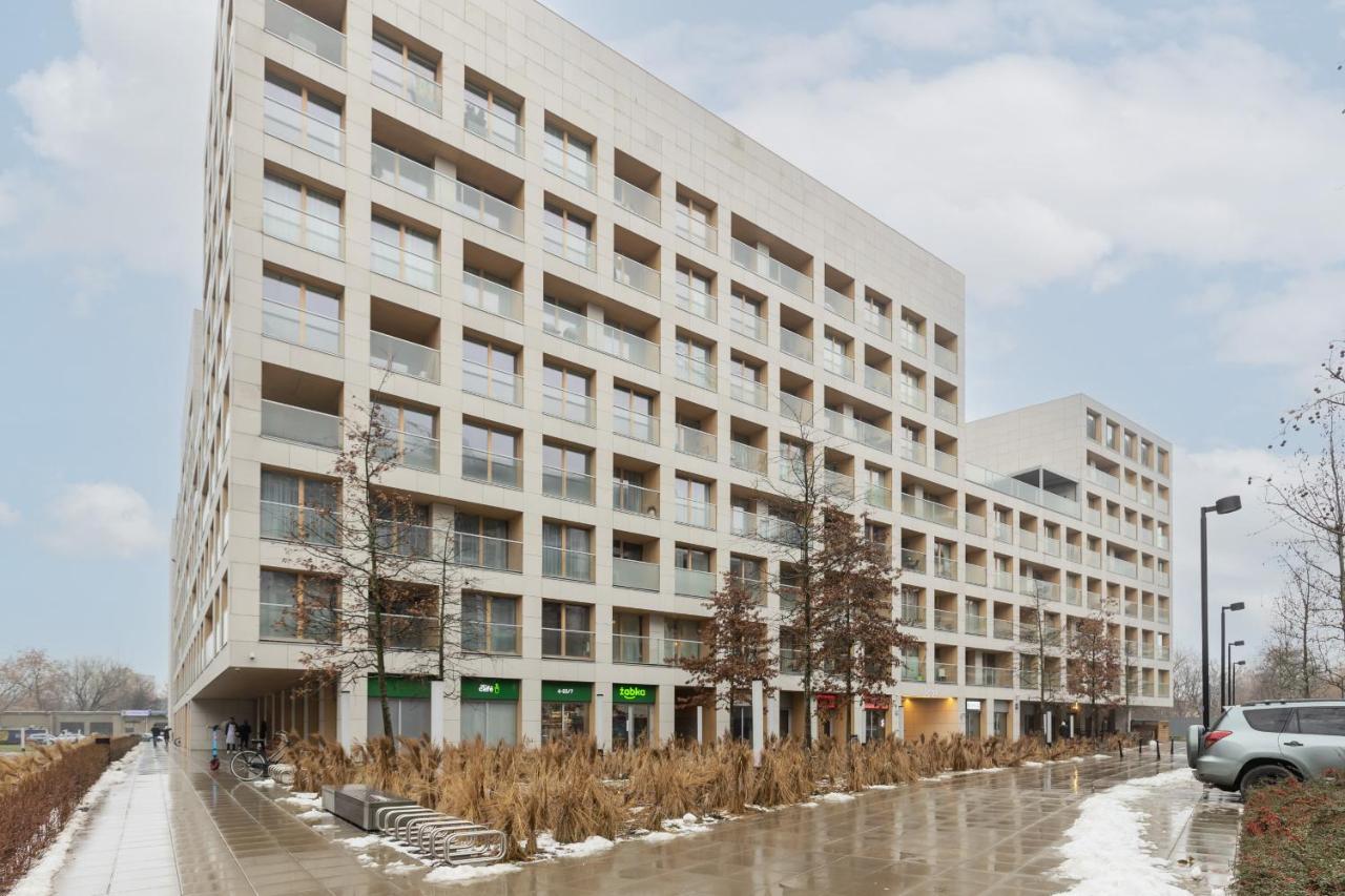 Cozy With Parking In The 19th District By Renters Apartment Warsaw