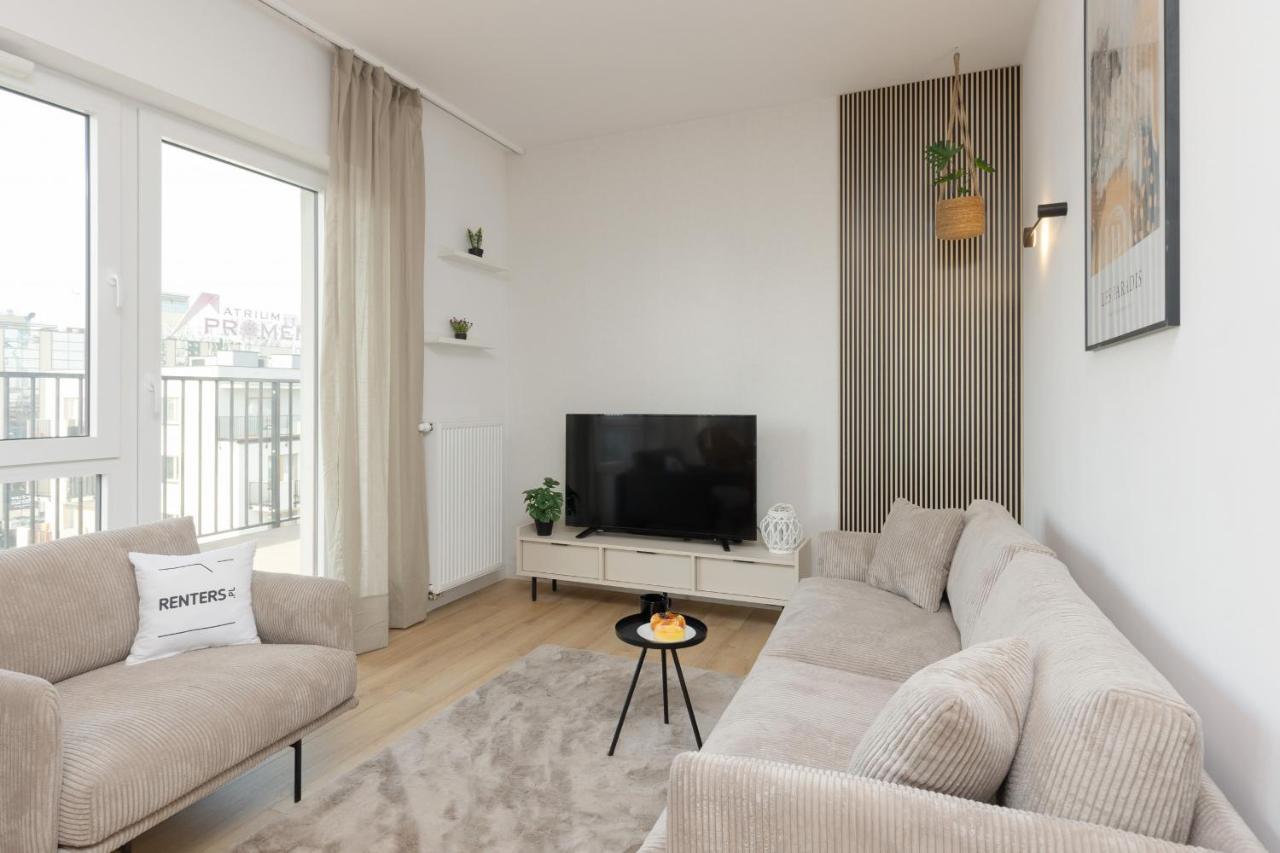 Apartment Optykow Spacious & Cosy With Parking By Renters *