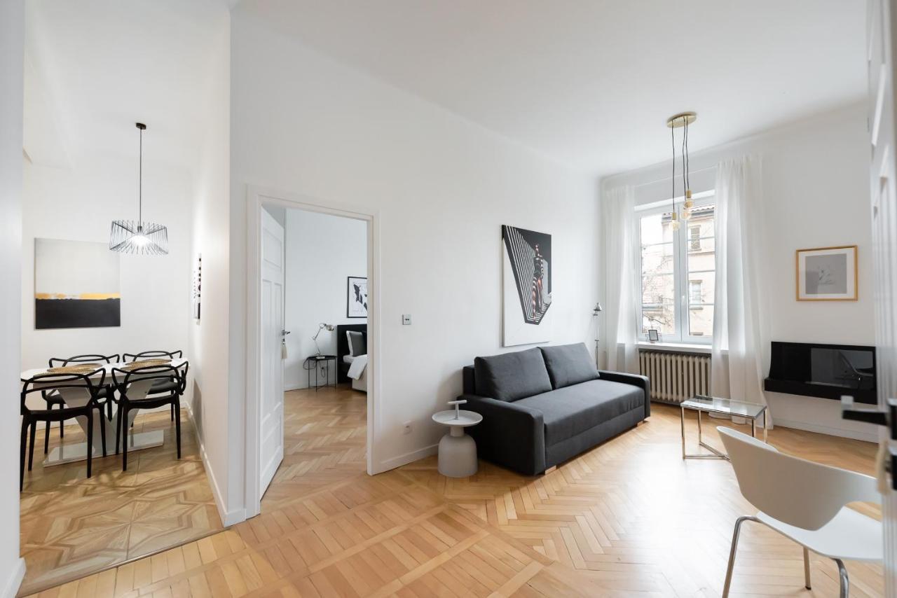 Apartment Old Town Basilisk *
