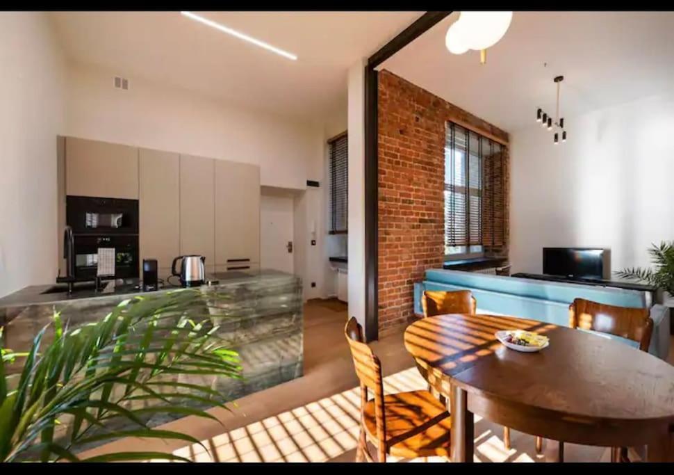 Palace Of Culture Loft *
